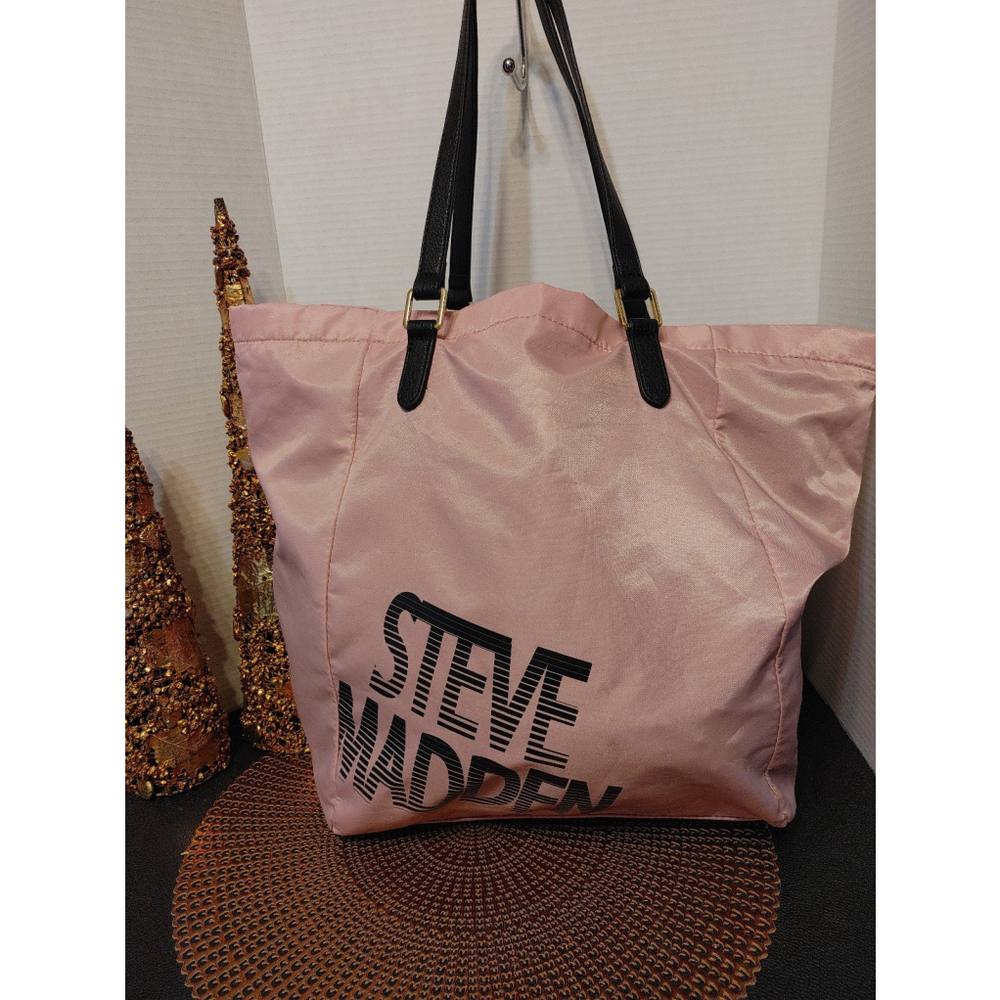 Steve Madden Pink Tote with Black Logo and Straps